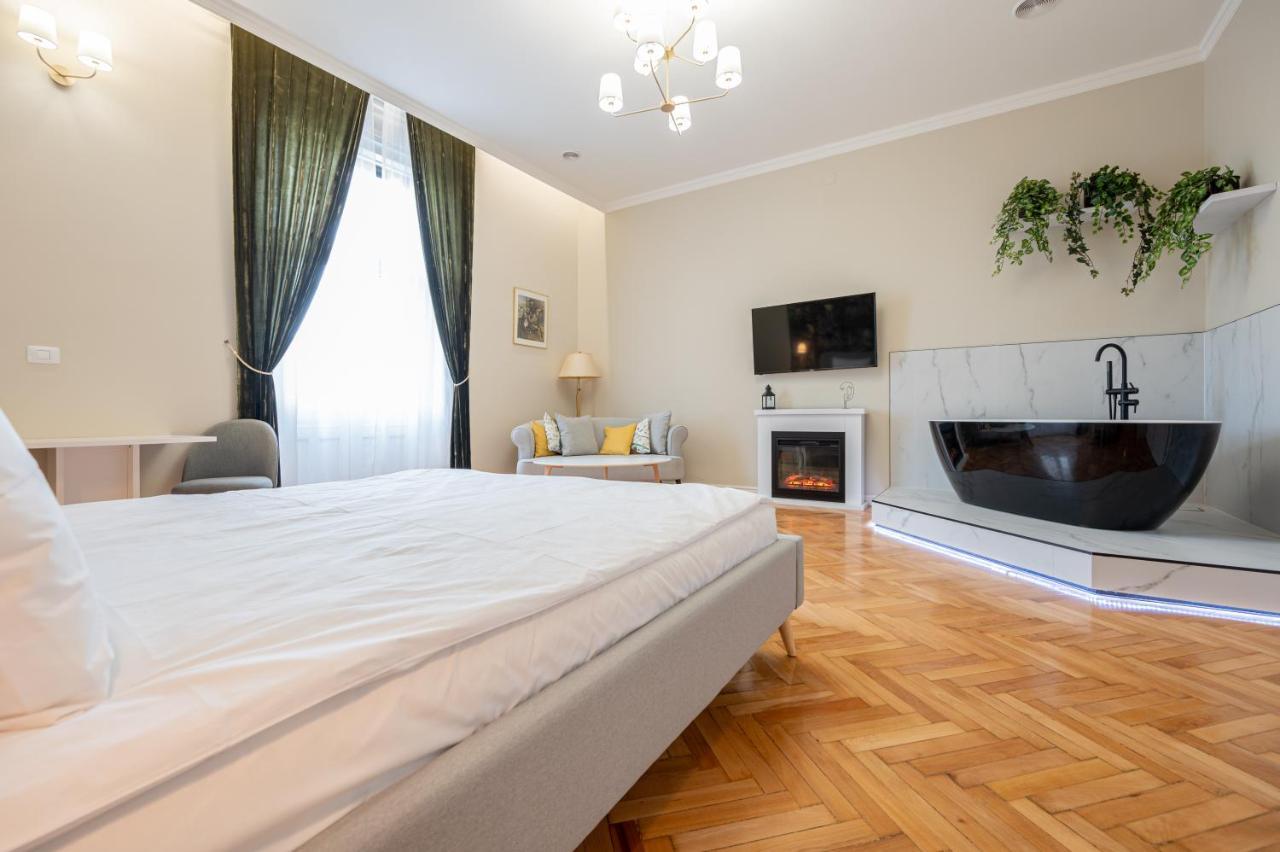 Central Park Apartments 오라데아 외부 사진